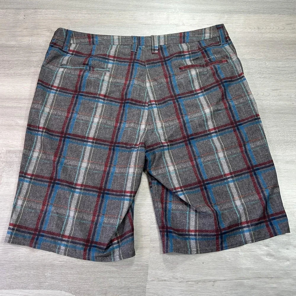 Travis Mathew‎ Shorts Mens 38 Gray Plaid Golf Stretch Performance Casual Chino